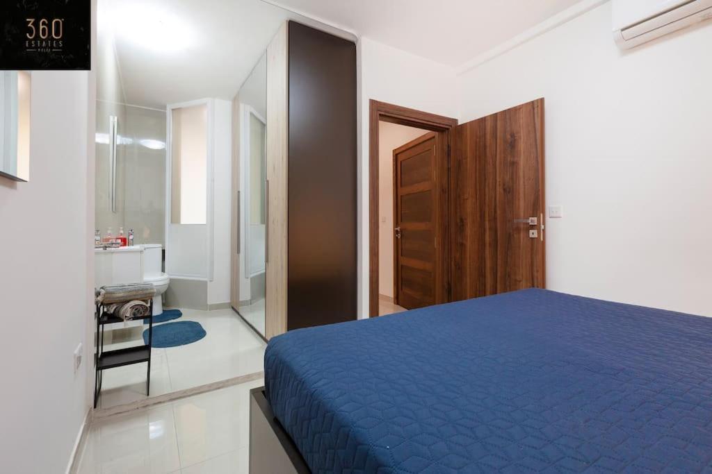 Comfy Apt With Terrace, 5 Mins To Sliema Ferries By 360 Estates Gzira Esterno foto